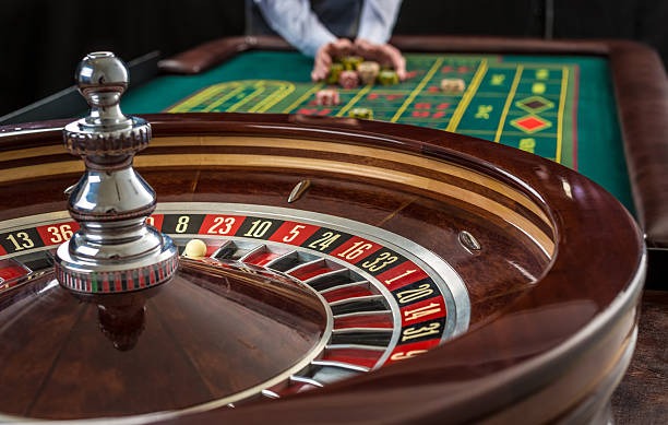 Aviator game interface on japritoto slot showing live multiplier and cash-out button